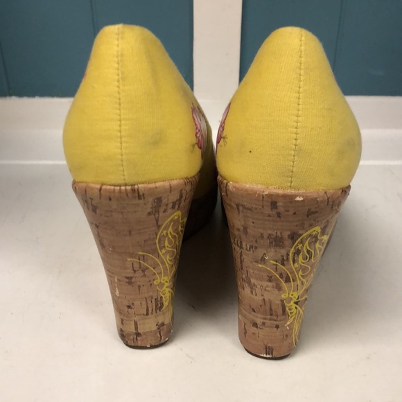 Ed Hardy Sz 9 All Over Design Butterfly Hibiscus Wedges Hawaii vibes Canvas - Picture 4 of 9